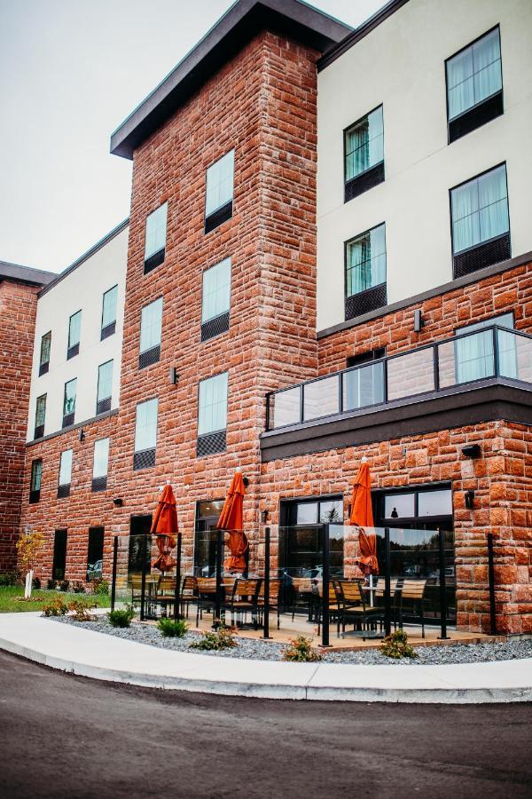 Cobblestone Hotel & Suites International Falls Εξωτερικό φωτογραφία