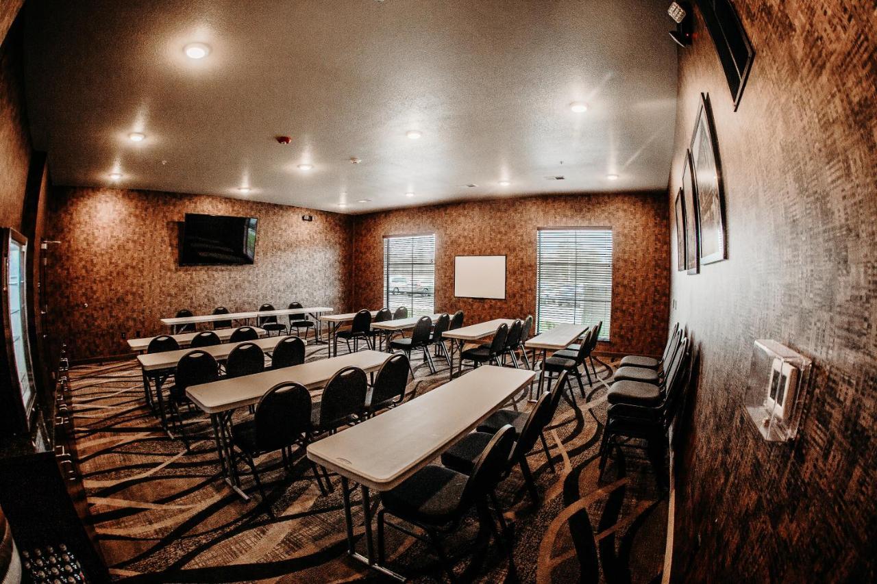 Cobblestone Hotel & Suites International Falls Εξωτερικό φωτογραφία