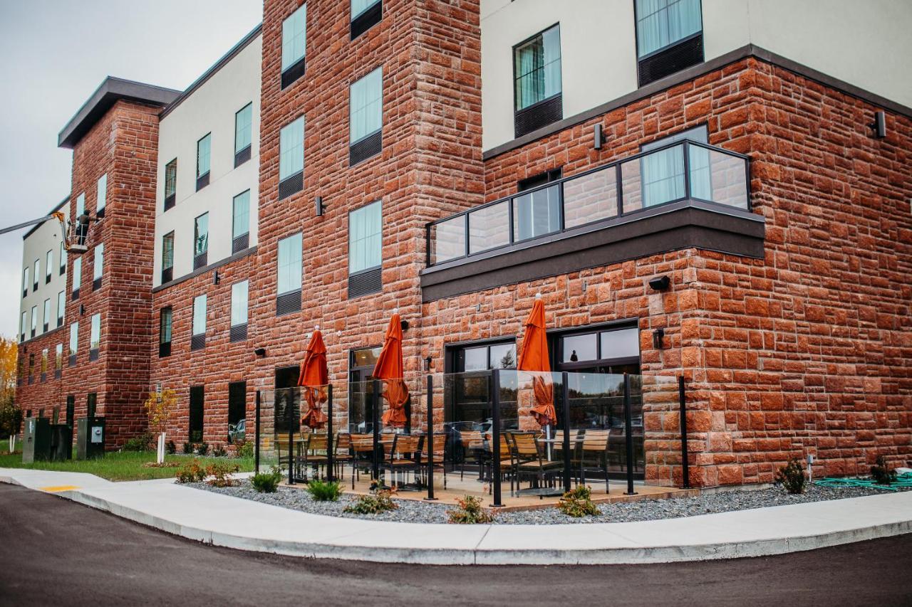 Cobblestone Hotel & Suites International Falls Εξωτερικό φωτογραφία